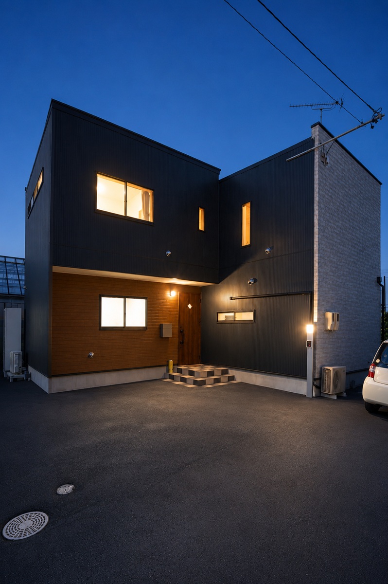 木と炎を楽しむ住まいの外観
